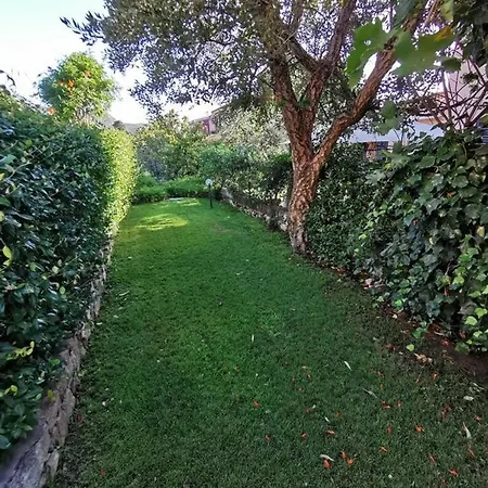 Alzoni Apartment *