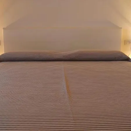 Alzoni Apartment *